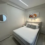 Agora